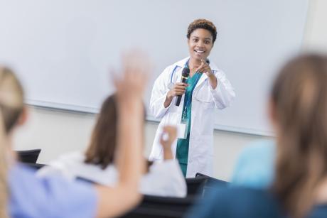 Taking questions during a class in medical school