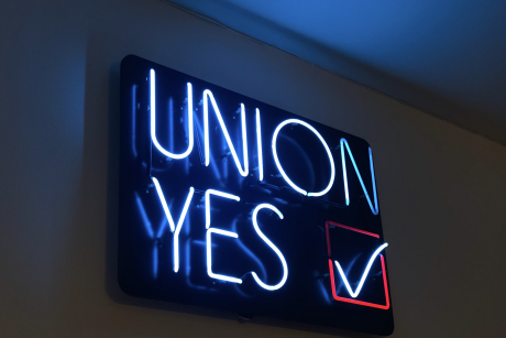 Union sign in neon