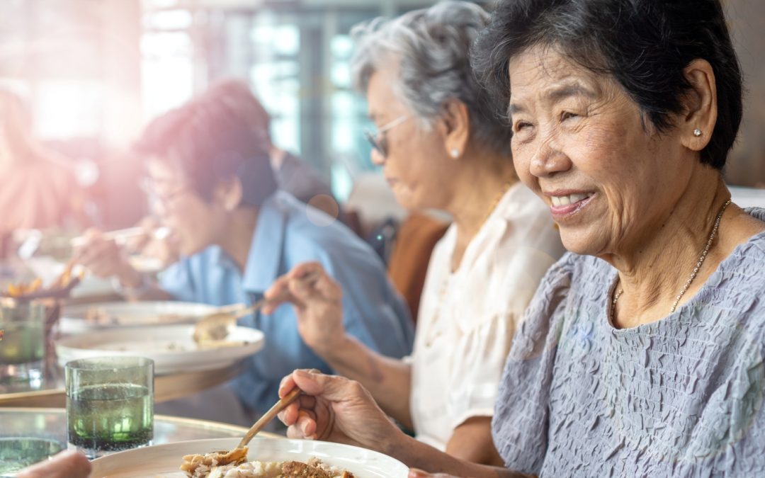 Connecting Social Ties to Long Lives